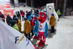 Maskotki podczas ceremonii inauguracji sezonu 2021/2022 (fot. Alexey Kabelitskiy / LOC World Cup stage in Nizhny Tagil)
