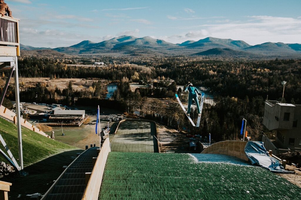 Read more about the article The ski jumps in Lake Placid have been modernized at last. The first official jump was made by Nina Lussi