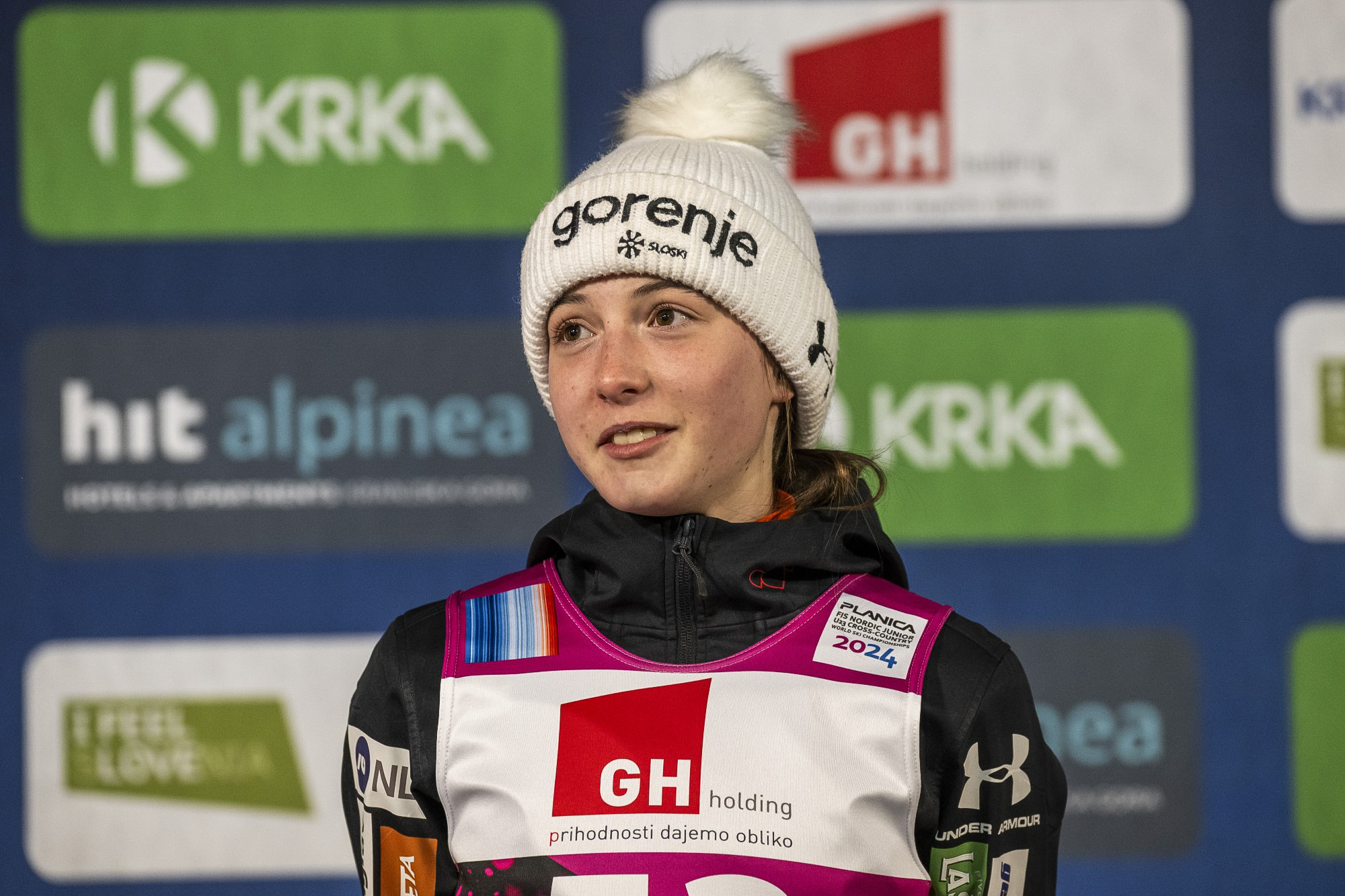 Alpen Cup kobiet Tina Erzar fotJurijKodrun - Alpen Cup kobiet