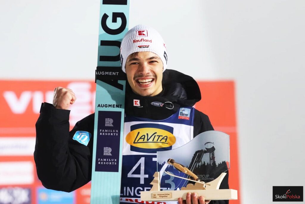 Read more about the article PŚ Lahti: Pierwsze zwycięstwo Raimunda i sensacyjna dyskwalifikacja Prevca. Stoch w czołowej dziesiątce