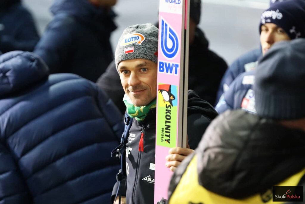 Read more about the article Odmieniony Piotr Żyła najlepszym z Polaków. „Wiem, że stać mnie na dziesiątkę”