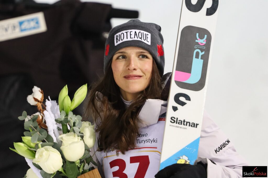 Read more about the article Abigail Strate i premierowa wygrana w Pucharze Świata: „Niemieckie skocznie zdają się mi sprzyjać”