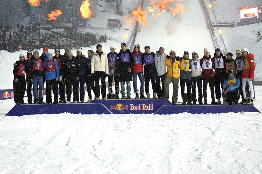 Read more about the article Red Bull Skoki w Punkt: Drużyna Martina Schmitta znowu najlepsza. 1000 metrów osiągnięte